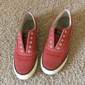 Women’s Sperry Top Sider shoes